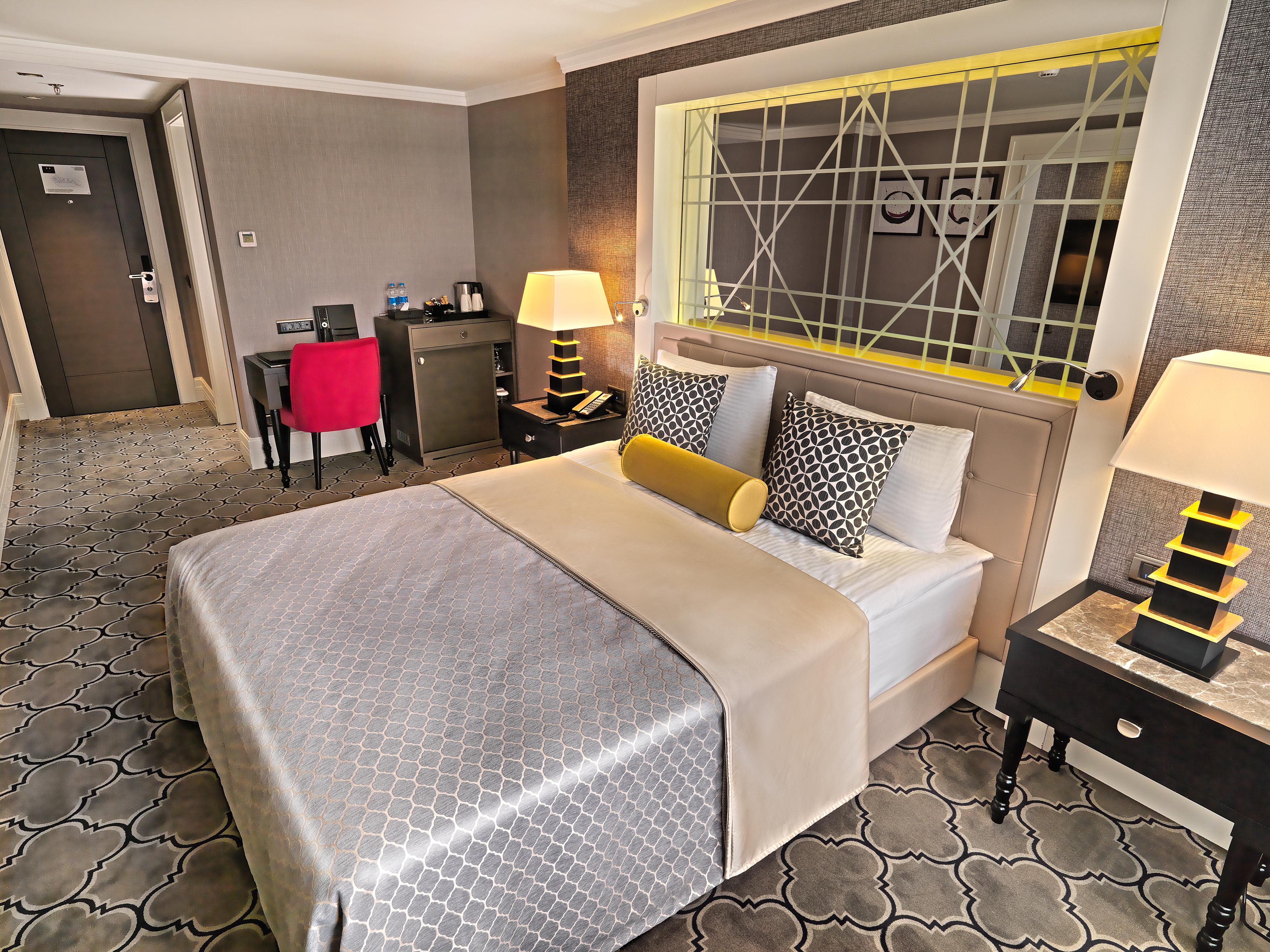 Mercure Istanbul Bomonti Exterior foto A room at the hotel