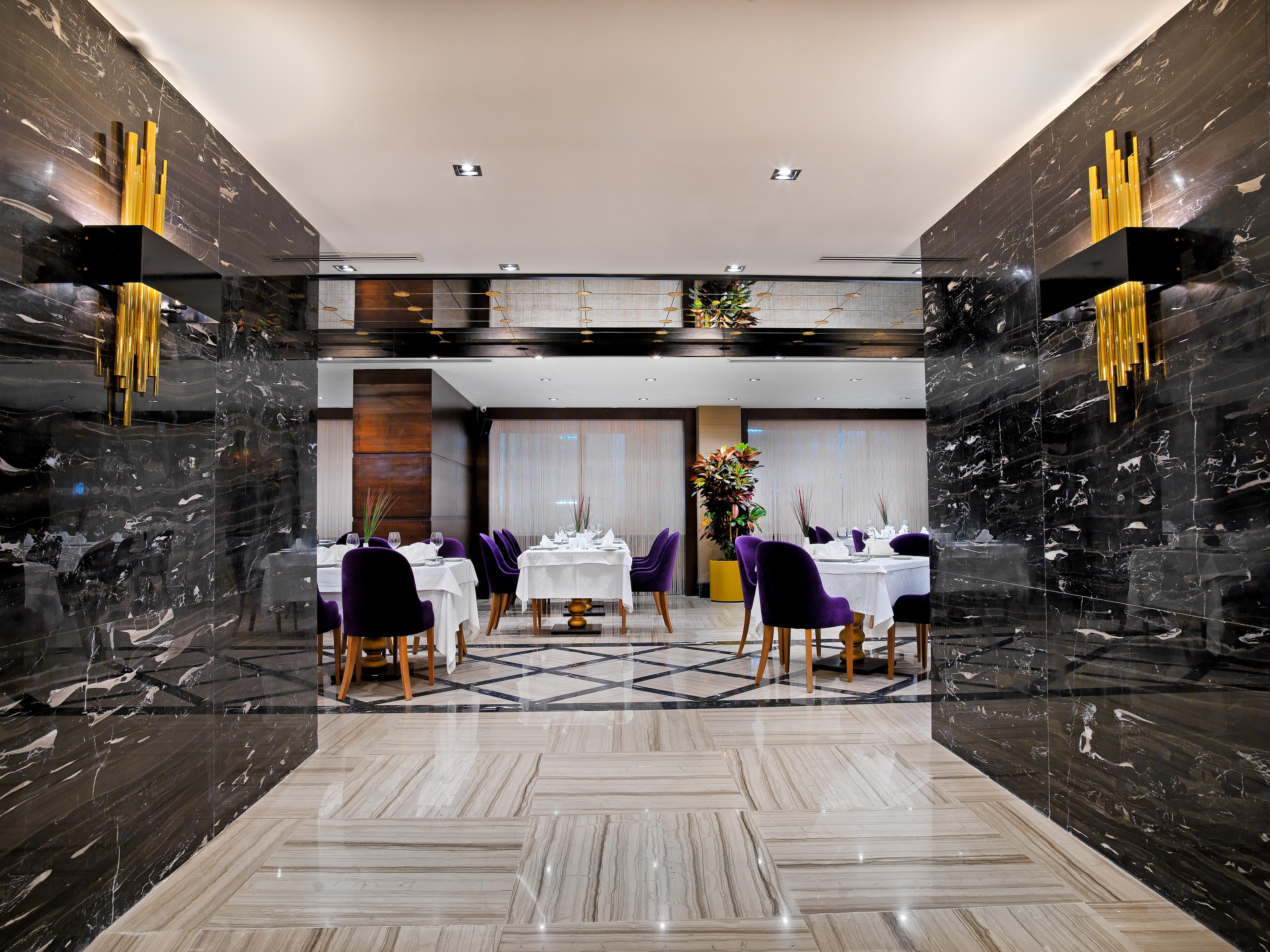 Mercure Istanbul Bomonti Exterior foto Restaurant