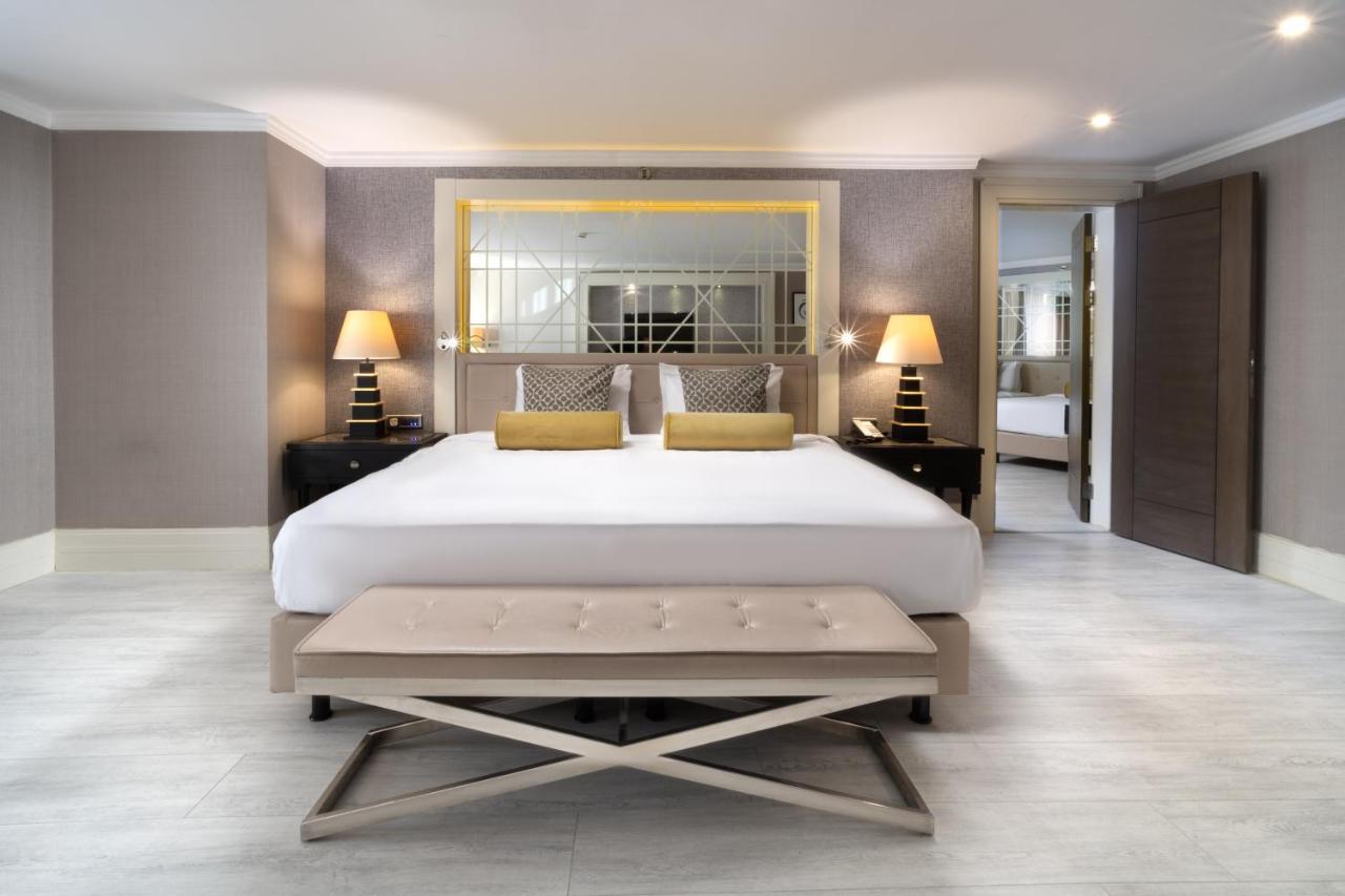 Mercure Istanbul Bomonti Exterior foto A bedroom at the hotel