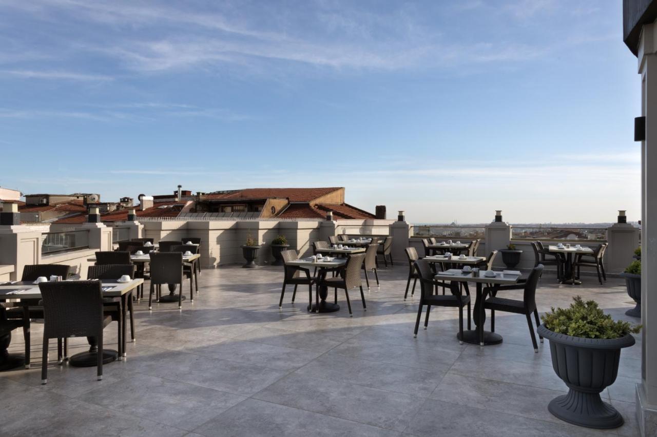 Mercure Istanbul Bomonti Exterior foto Rooftop terrace